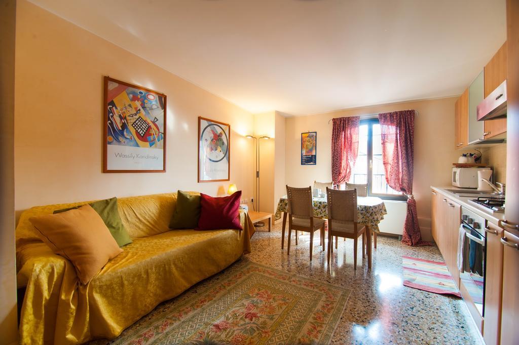 Apartment In Molino Stucky Venice
